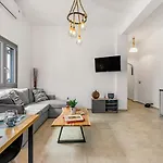 Zana's Villa-sandra Appartamento Akrotírion