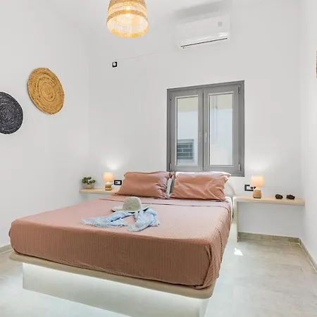 Zana's Villa-sandra * Akrotiri (Santorini)